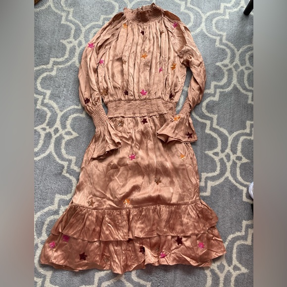 Rococo Sand Size Small Dress - Picture 4 of 11